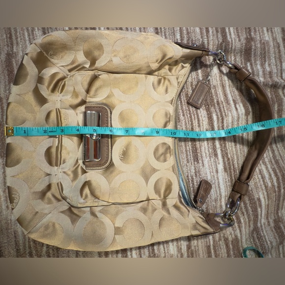 Coach Kristin Op art shoulder bag slightly iridescent tan jacquard Women’s purse - Picture 7 of 8